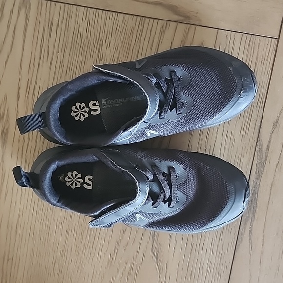 Nike Kids Star Runner 3 Velcro Shoes Black - Picture 5 of 6